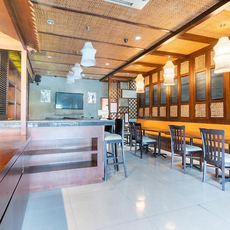 Super Oyo Flagship 91863 Metro House Hotel Сурабая Екстериор снимка